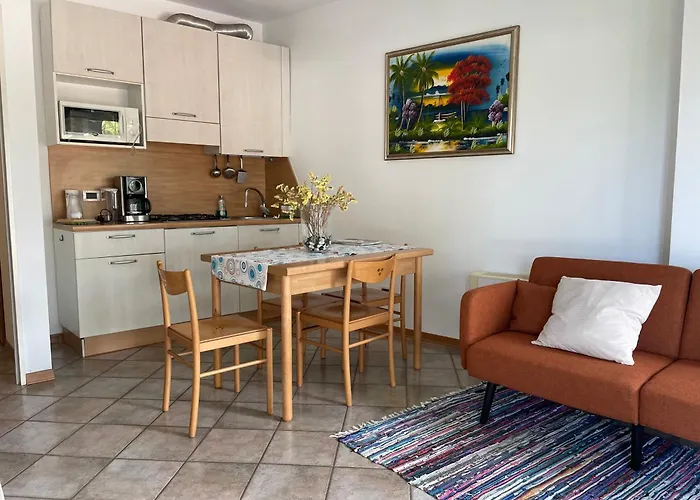 With Rooftop Pool Апартаменти *